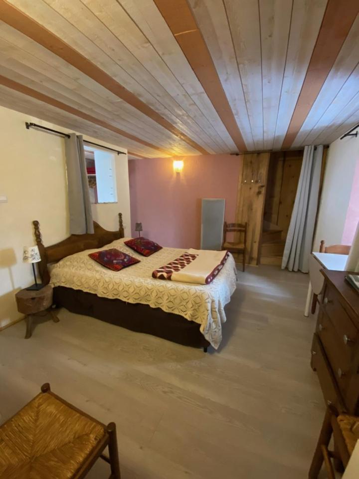 Auberge La Bergerie Сент-Мари-де-Кампан Экстерьер фото